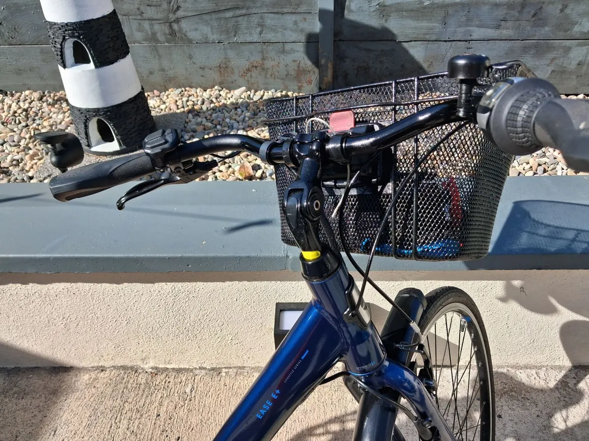 Electric assist bicycle. - Image 2