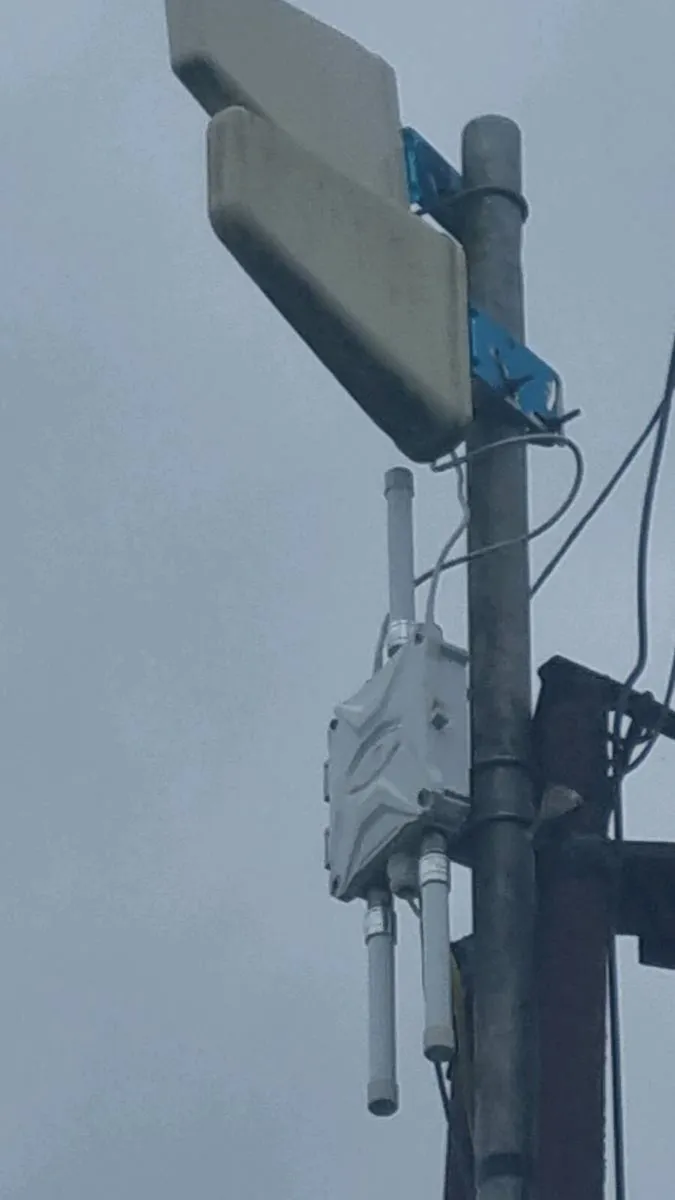 5G outdoor router