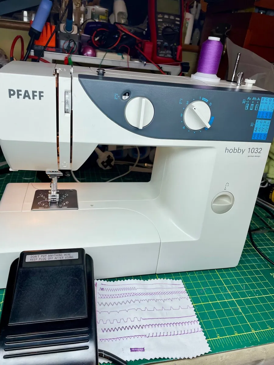 PFAFF 1032 hobby Sewing Machine - Serviced - excel - Image 2