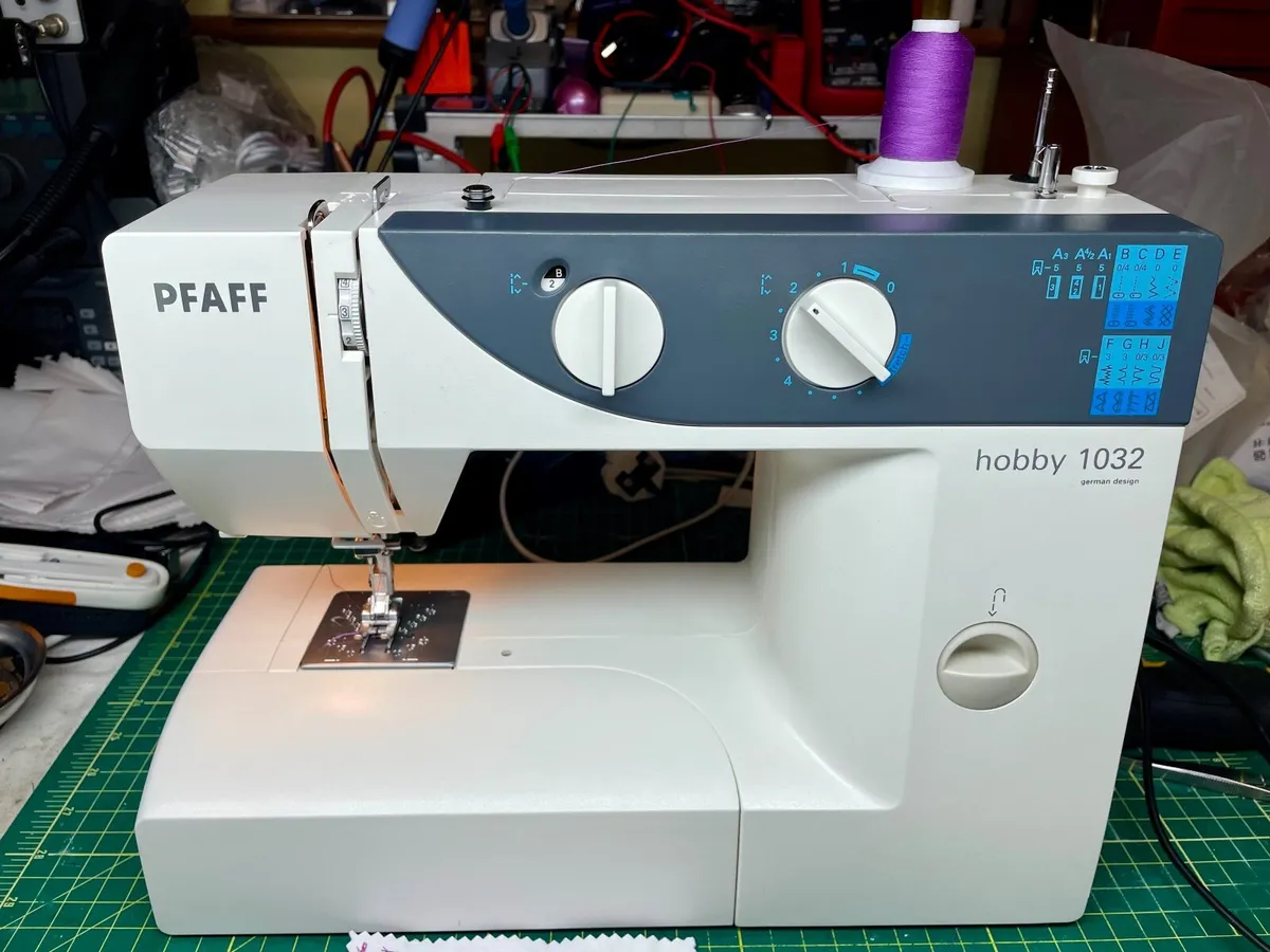 PFAFF 1032 hobby Sewing Machine - Serviced - excel - Image 3