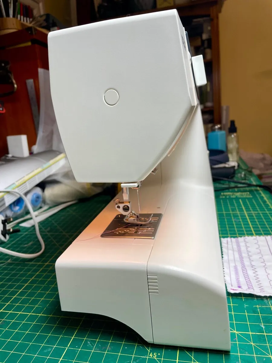 PFAFF 1032 hobby Sewing Machine - Serviced - excel - Image 4
