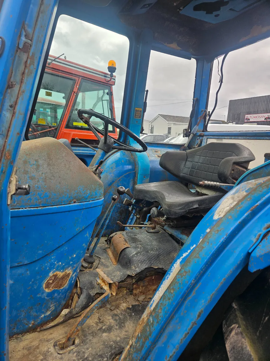 Tractors - Image 4