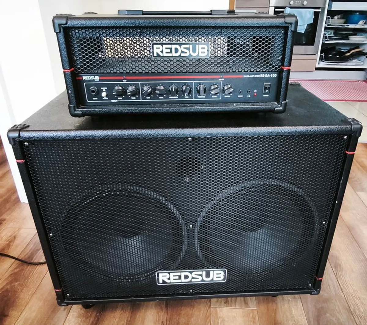RedSub Bass Amp & Cabinet 100W - Image 3