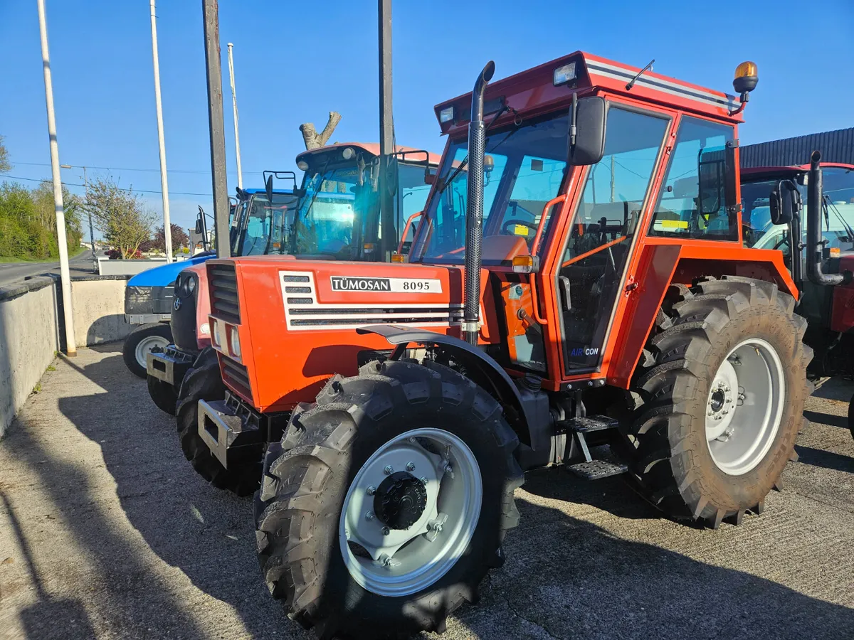 Tractors - Image 2