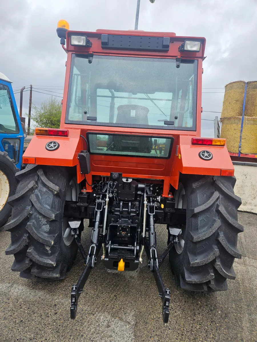 Tractors - Image 3