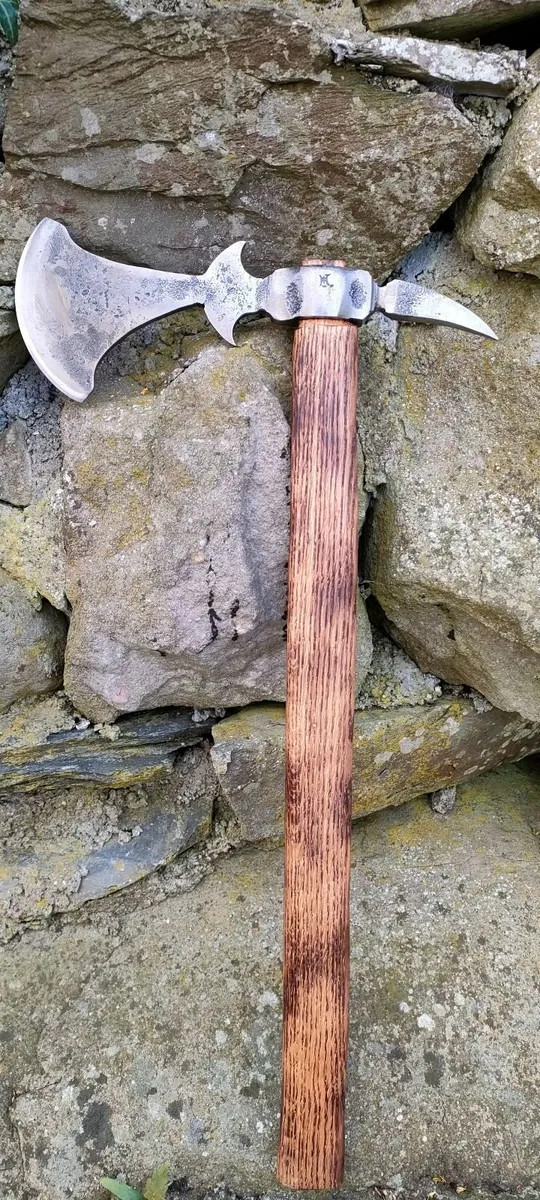 Hand forged battle axe - Image 2