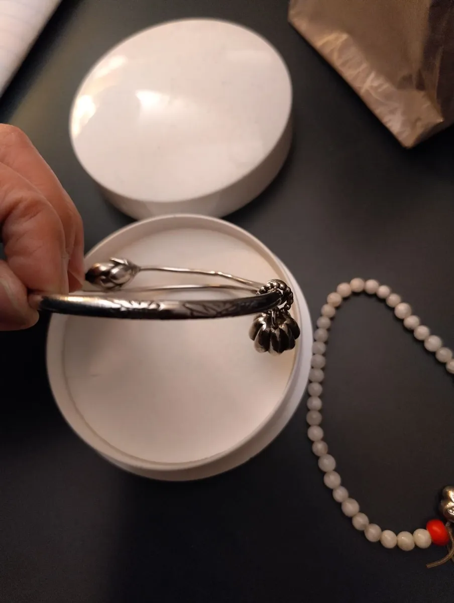 Bangle bracelet - Image 3