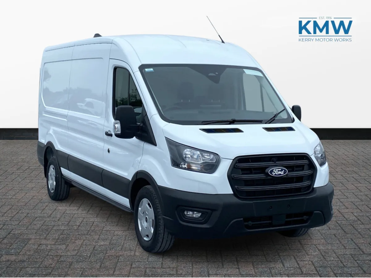 Ford Transit 350L Trend 2.0  FWD - Image 1