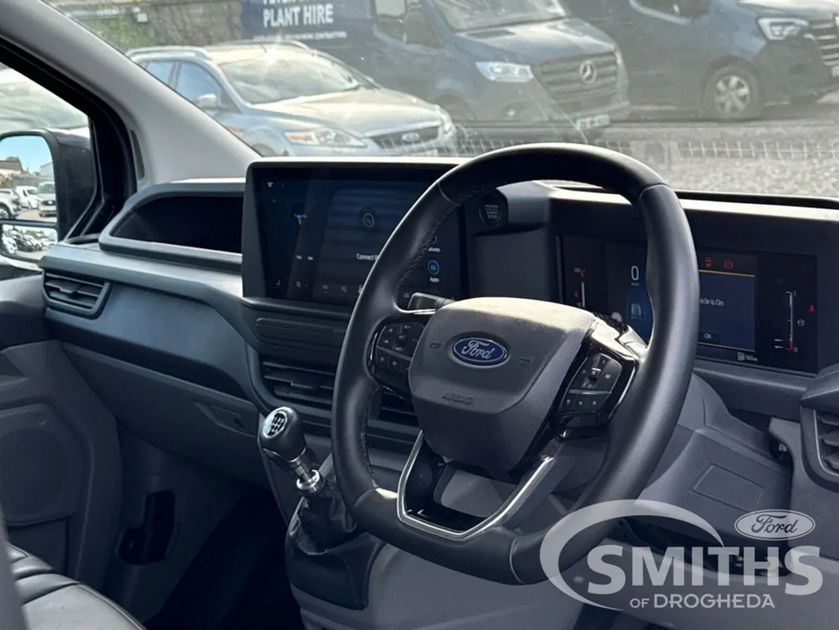 Ford Transit Custom 320LTRAIL 2.0 T - Image 2
