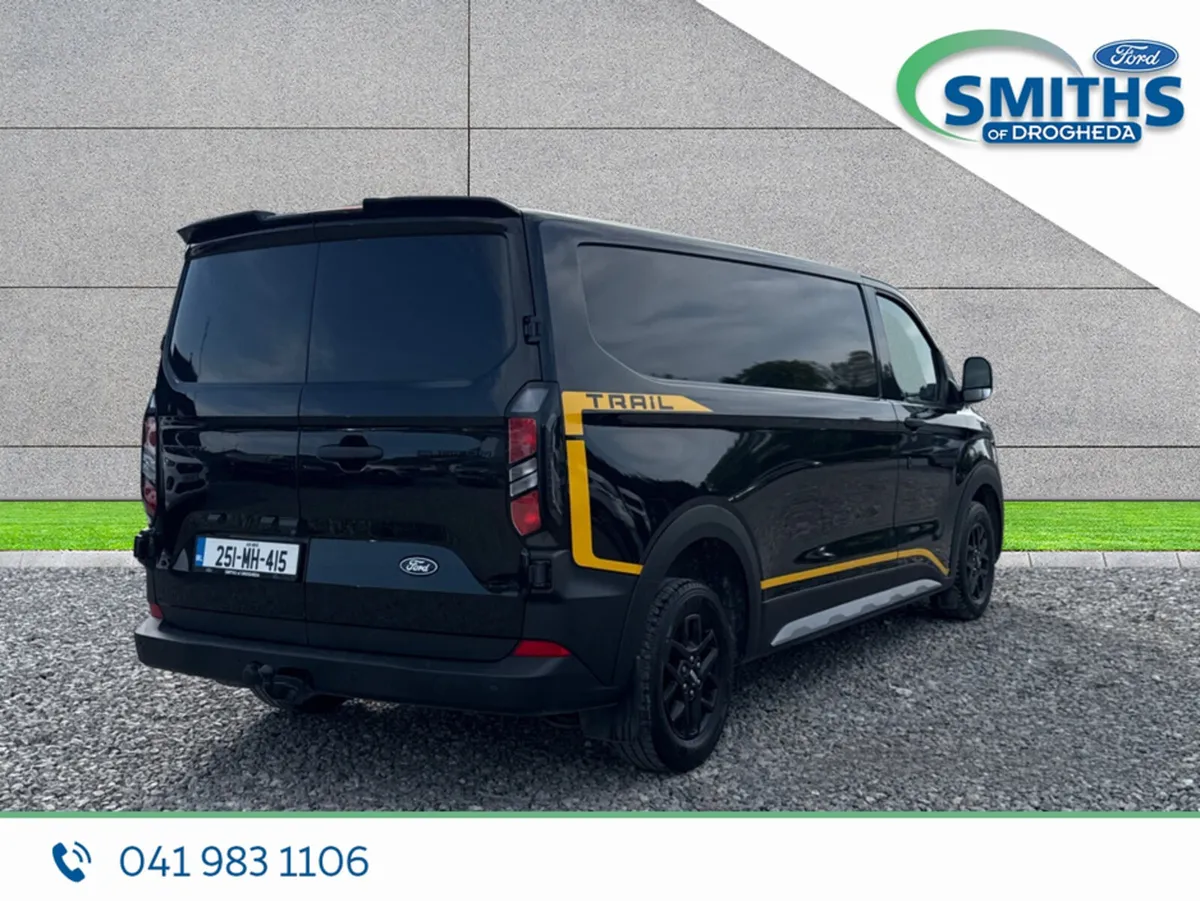 Ford Transit Custom 320LTRAIL 2.0 T - Image 3