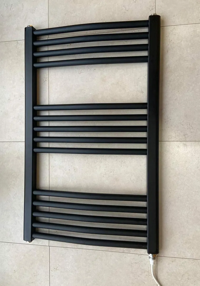 500w x 800h Black Electric Curved Heated Towel - Image 1