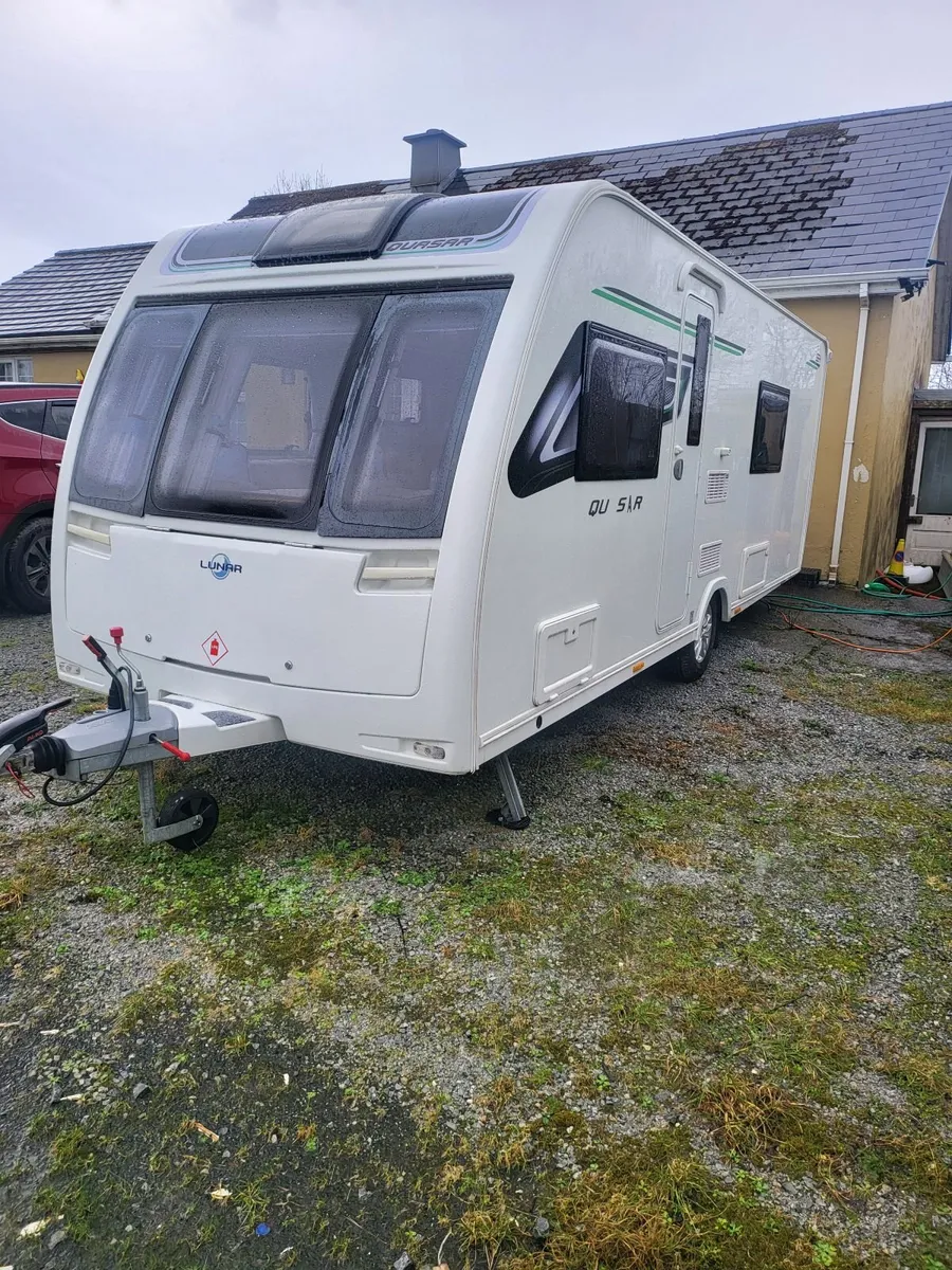 NEW MODEL 2019 lunar quasar 554 .4 berth mint - Image 1