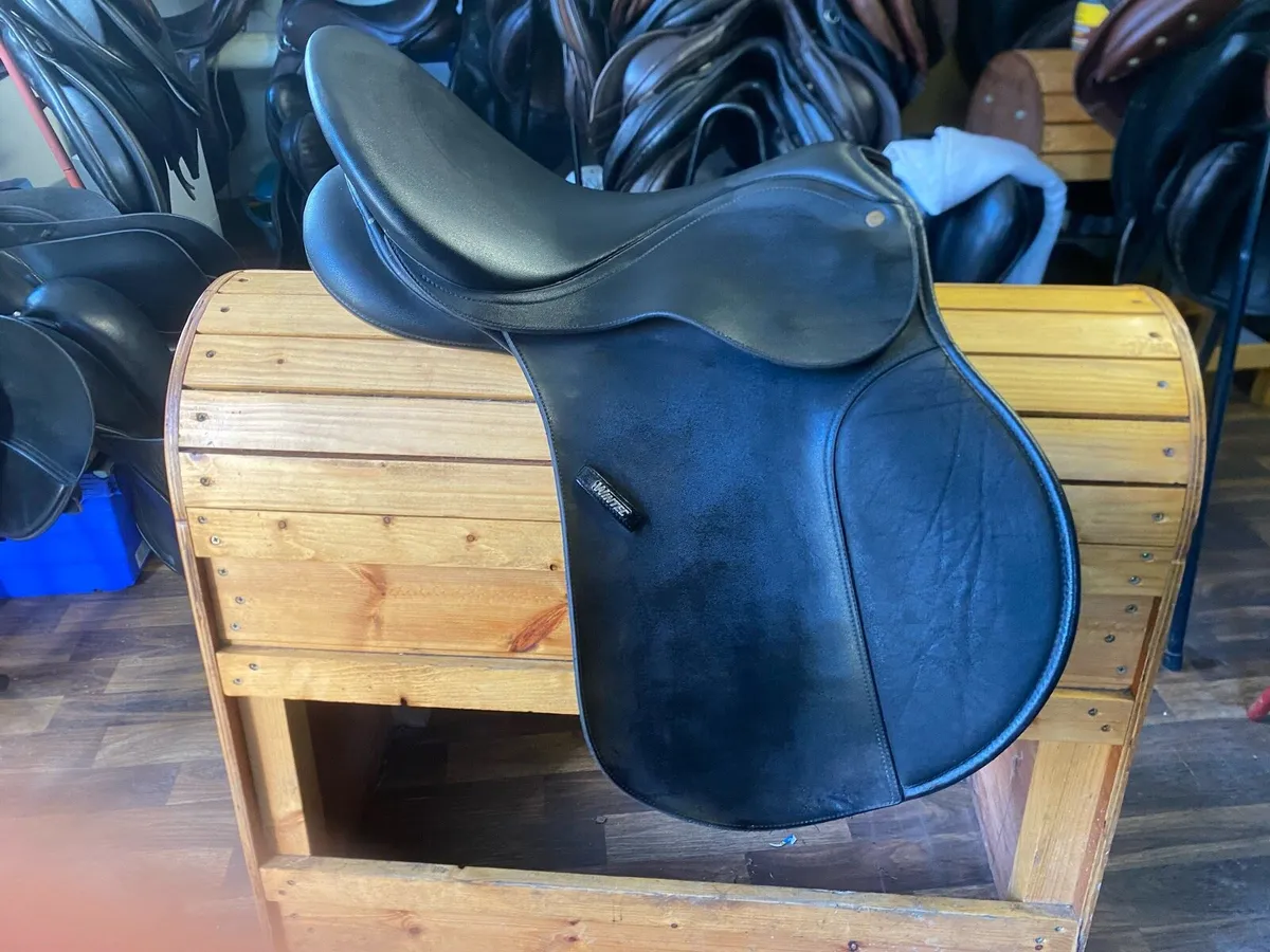 Wintec 16”adjustable  saddle - Image 1