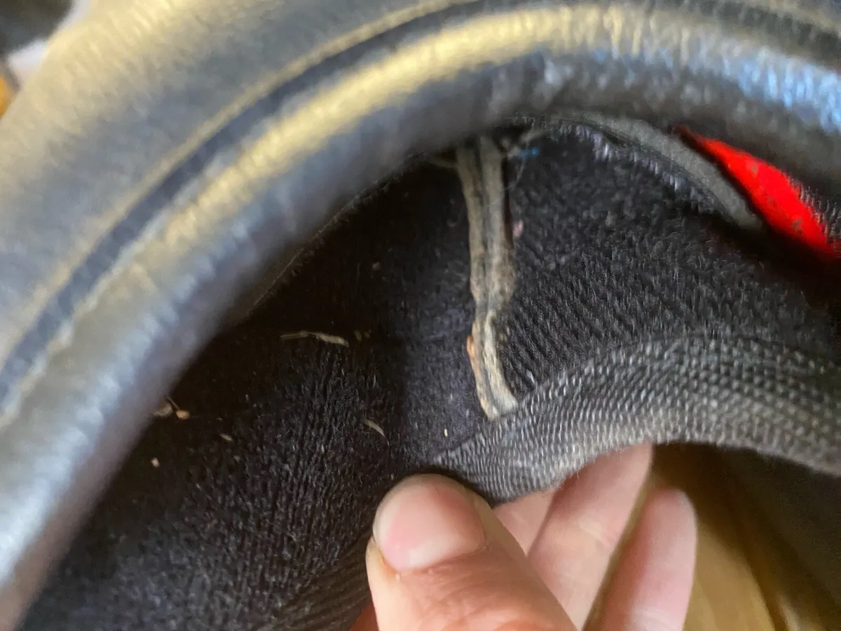 Wintec 16”adjustable  saddle - Image 4