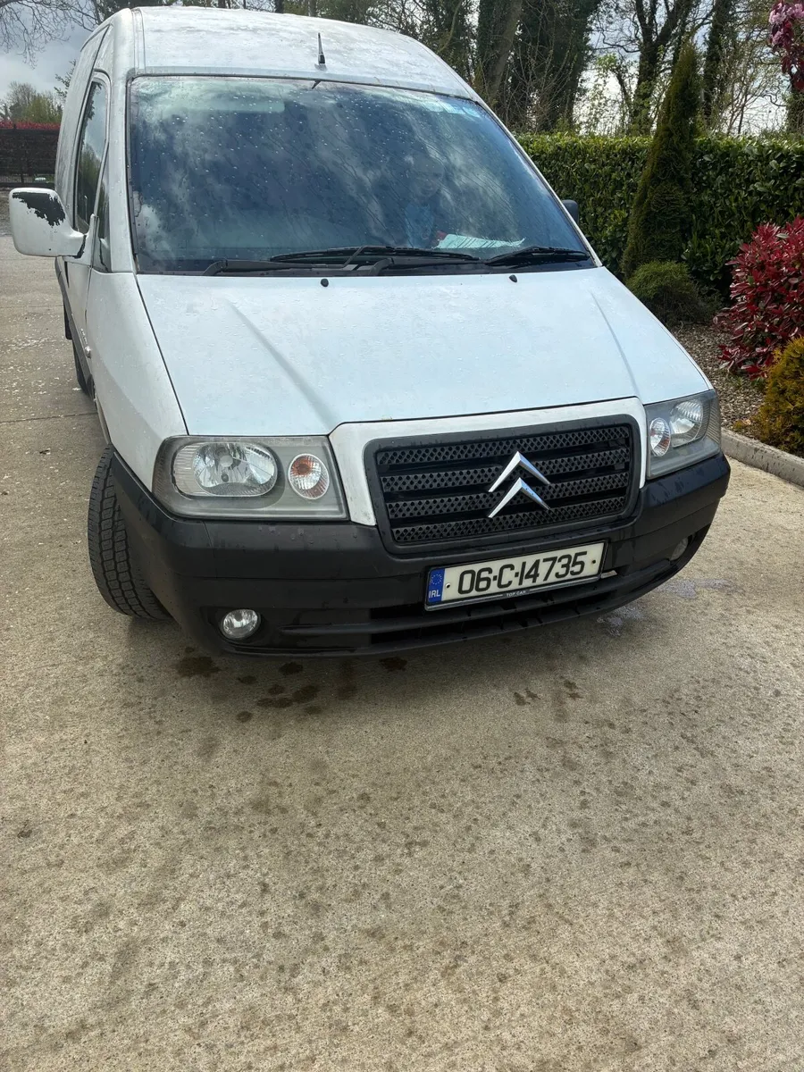Camper - Image 1