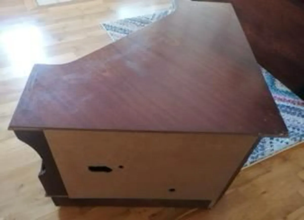 Television unit - Image 4