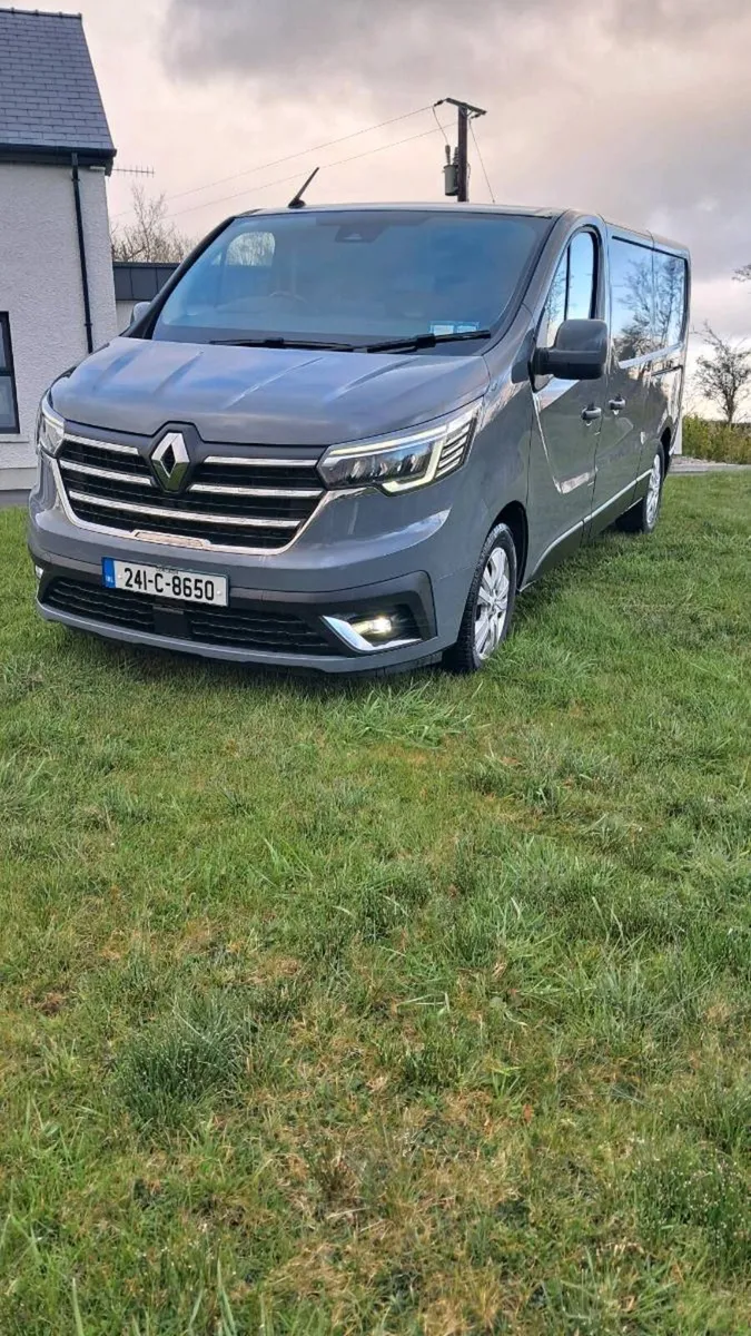 Renault traffic lwb - Image 3