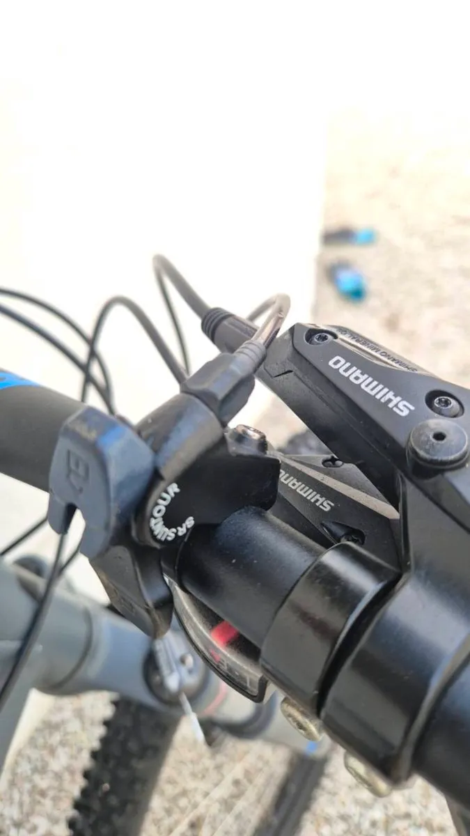 Cube Aim Race 27.5 Mountain Bike - Size 14" (XS) - Image 3