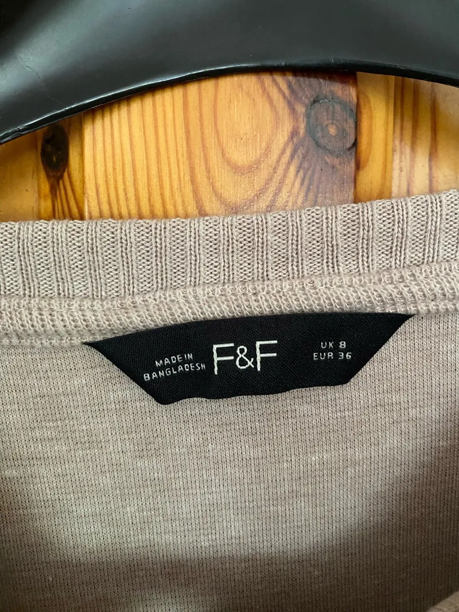 Selection of Ladies Sweaters - Image 3