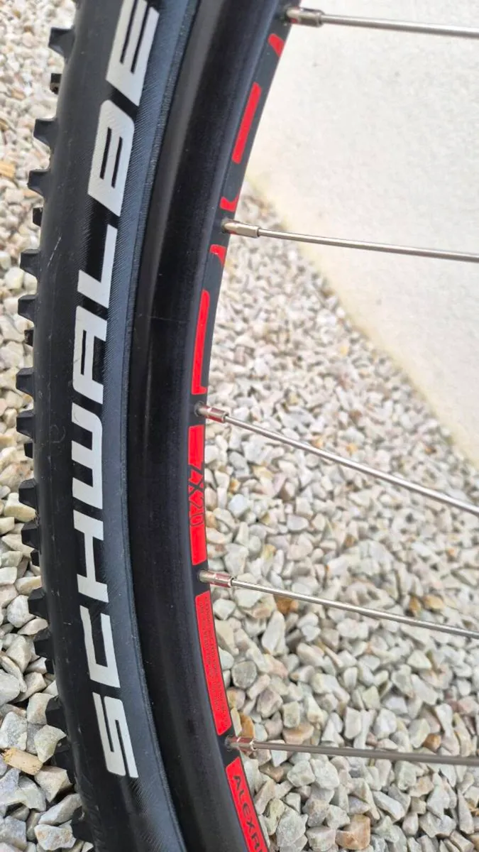 Cube Aim 27.5 Mountain Bike - Size 16" (Small) - Image 3