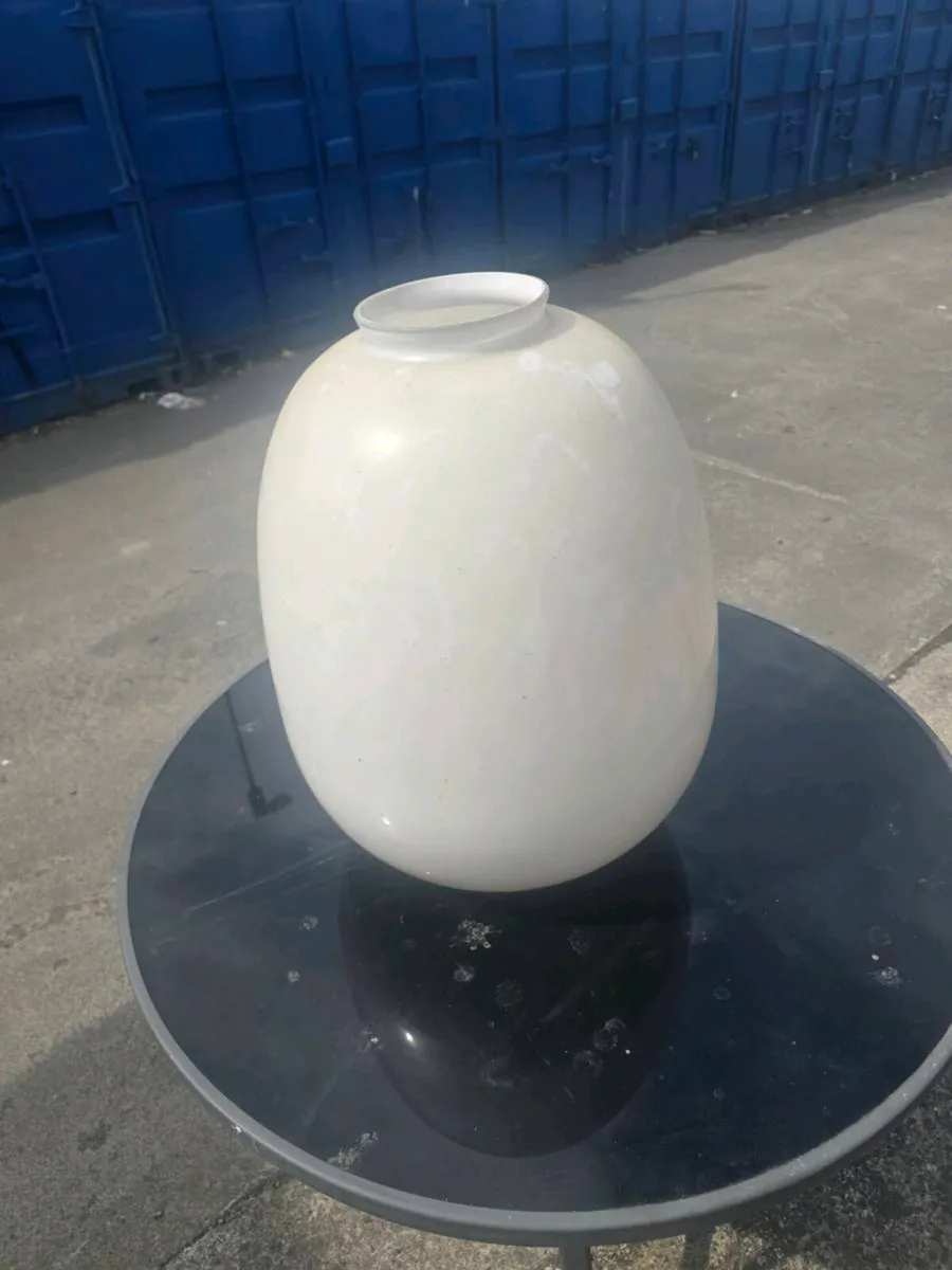 Light - Image 1