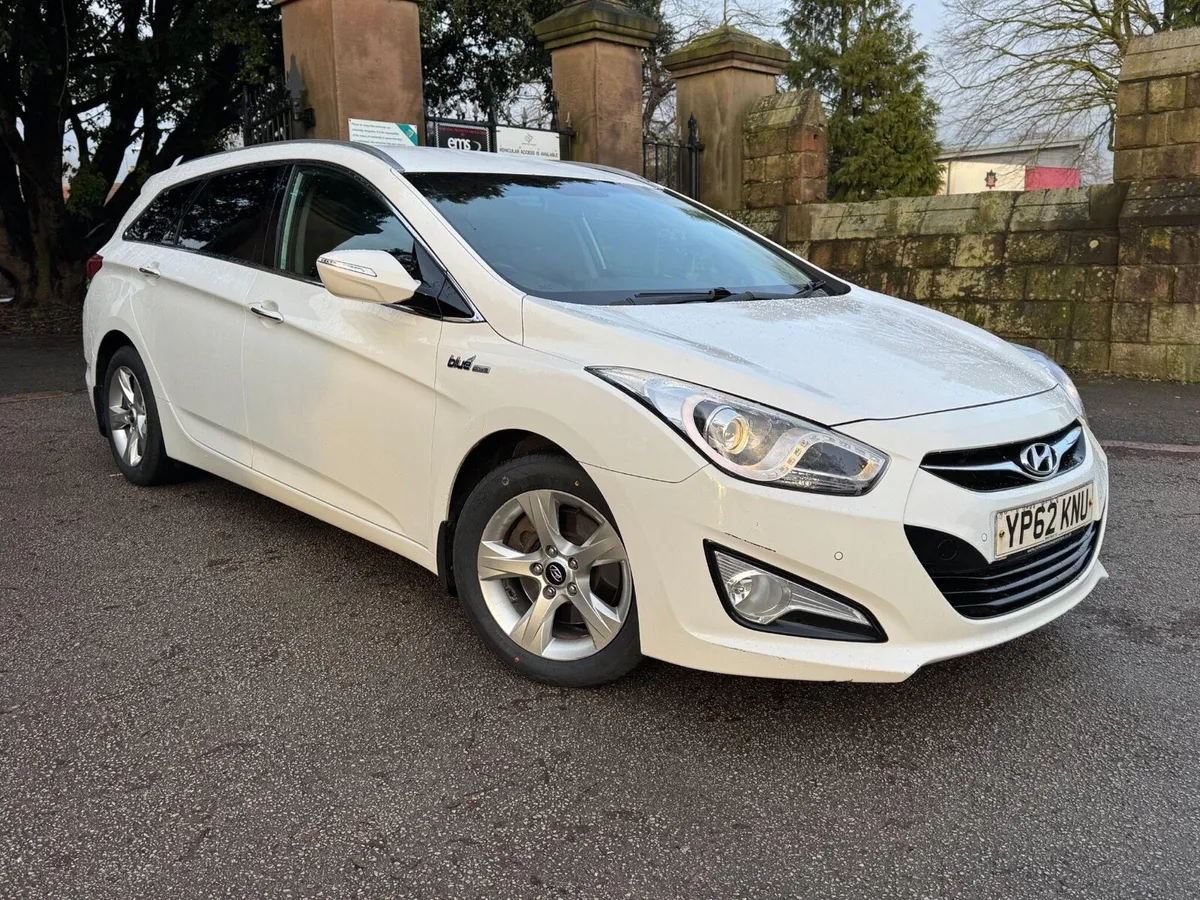 2011 Hyundai i40 estate - BREAKING