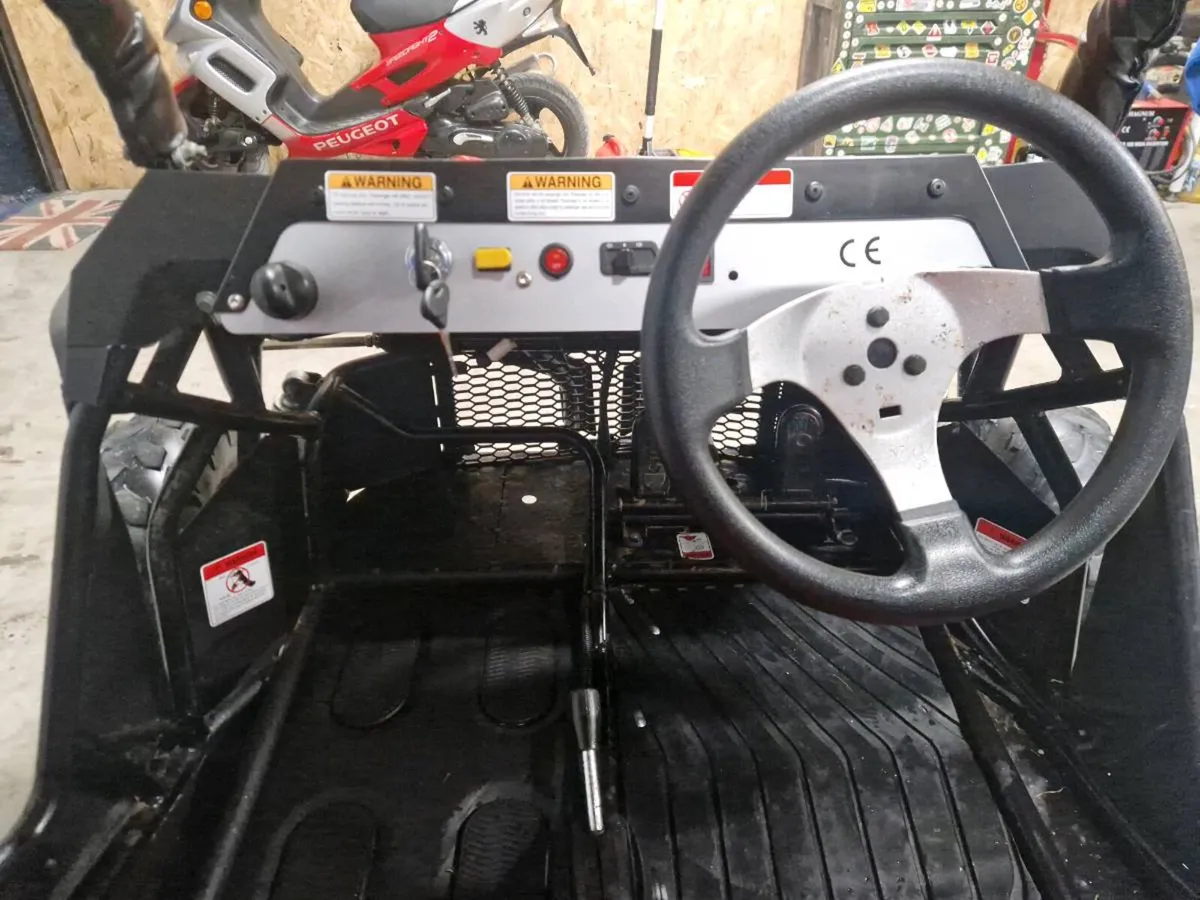 210cc adult and teenagers size buggy. 2 years old. - Image 4