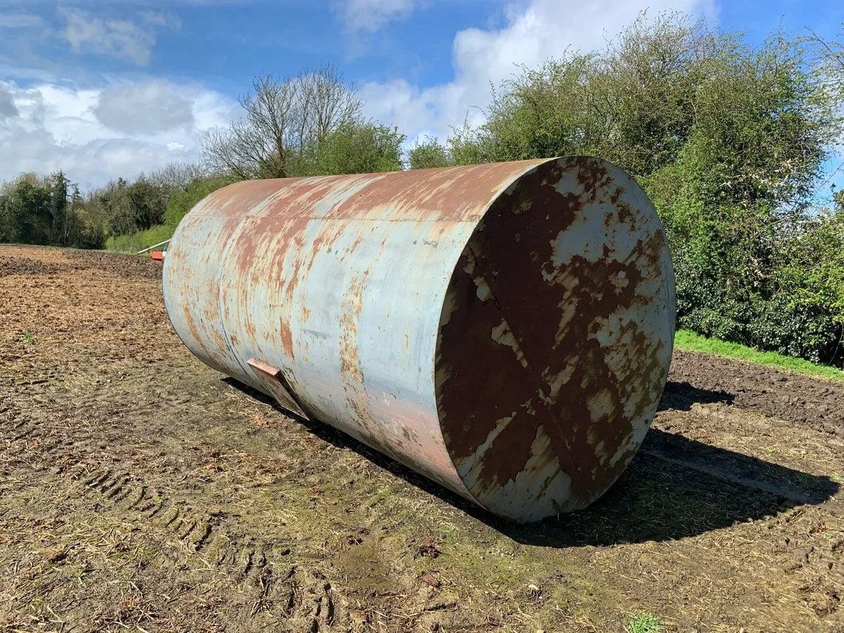Water tank - Image 2