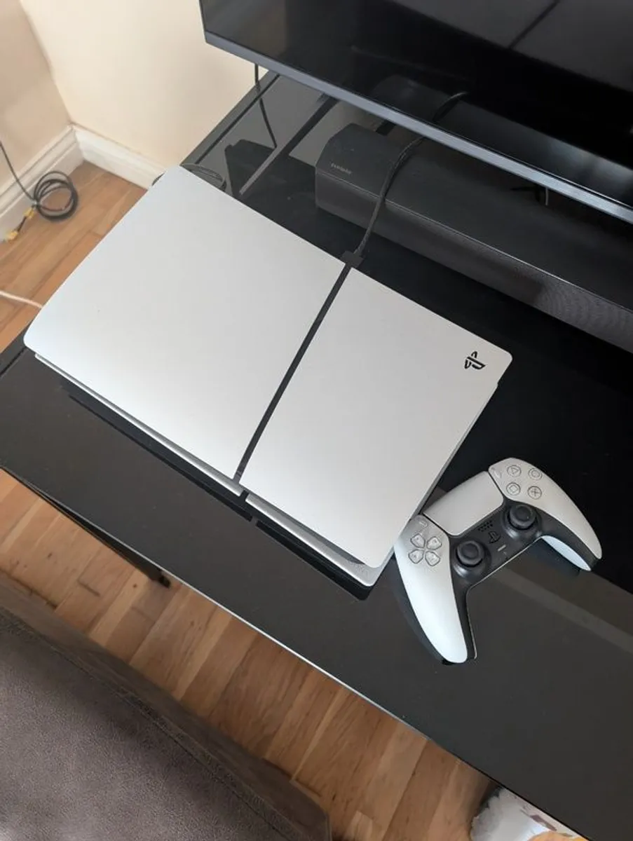 PlayStation 5 Digital Edition warranty until 01/01/2027 - Image 1