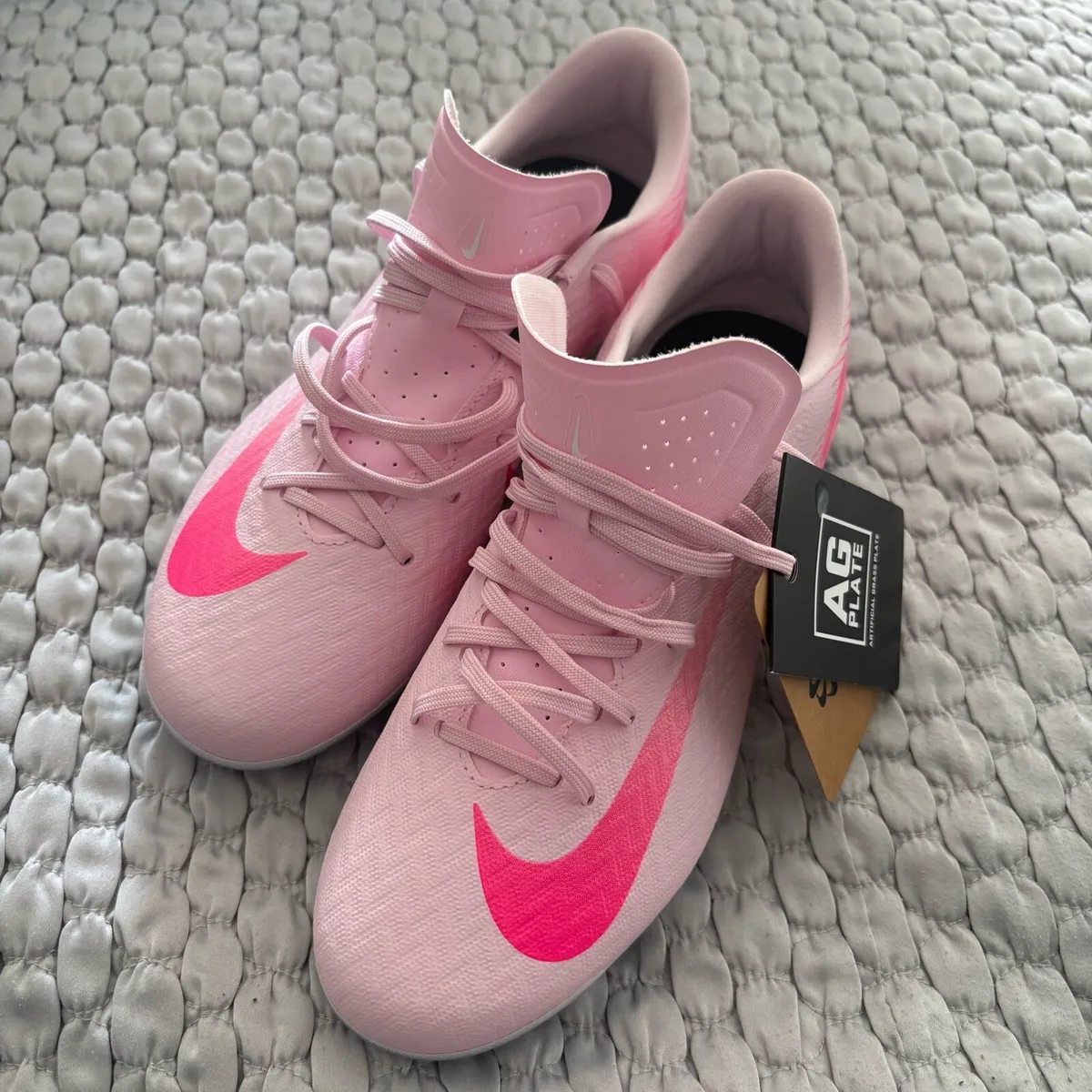 Nike Mercurial Academy boots - Image 1