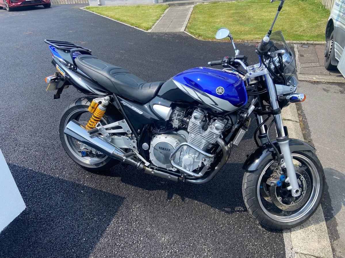 Yamaha XJR 1300 - Image 1