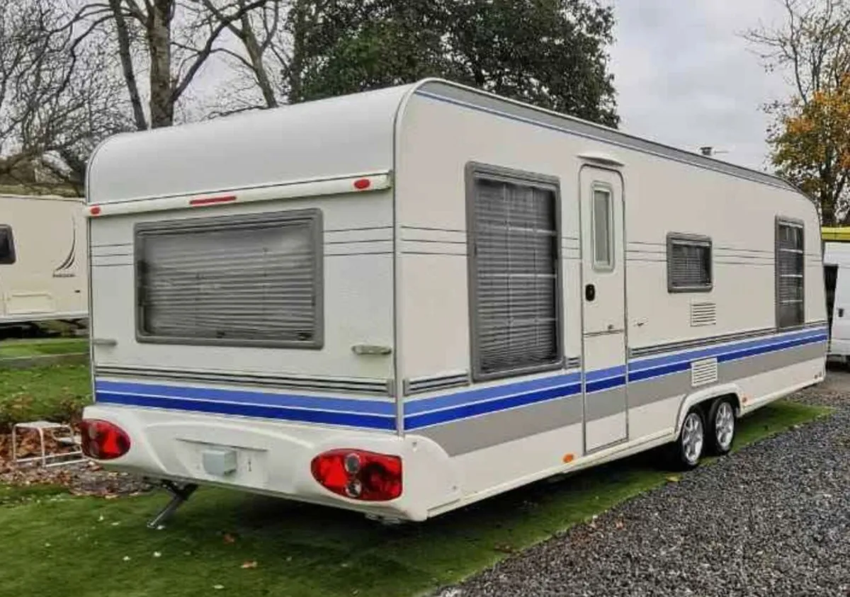 Hobby prestige 635 UK 5/6 berth- toilet & shower - Image 3