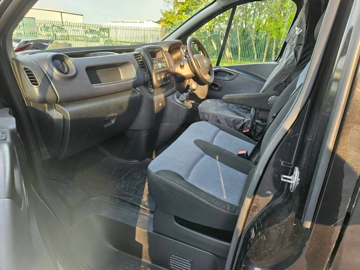 Opel vivaro - Image 4