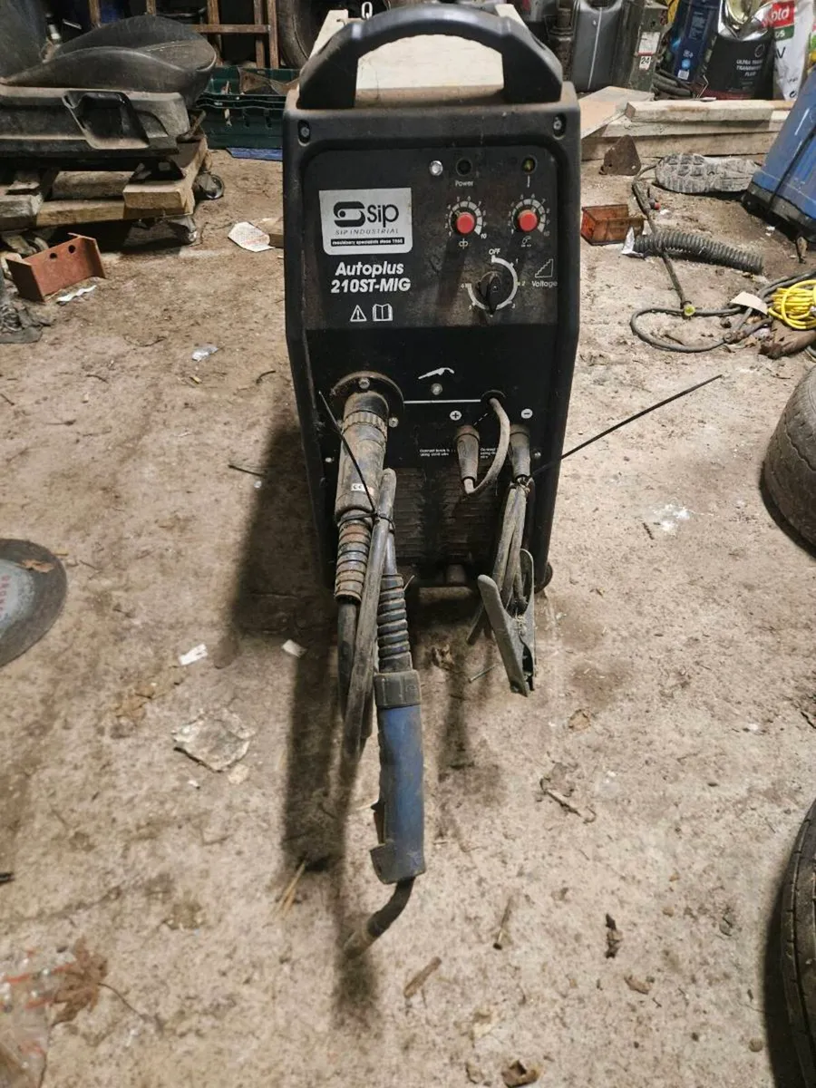MIG Welder - Image 2