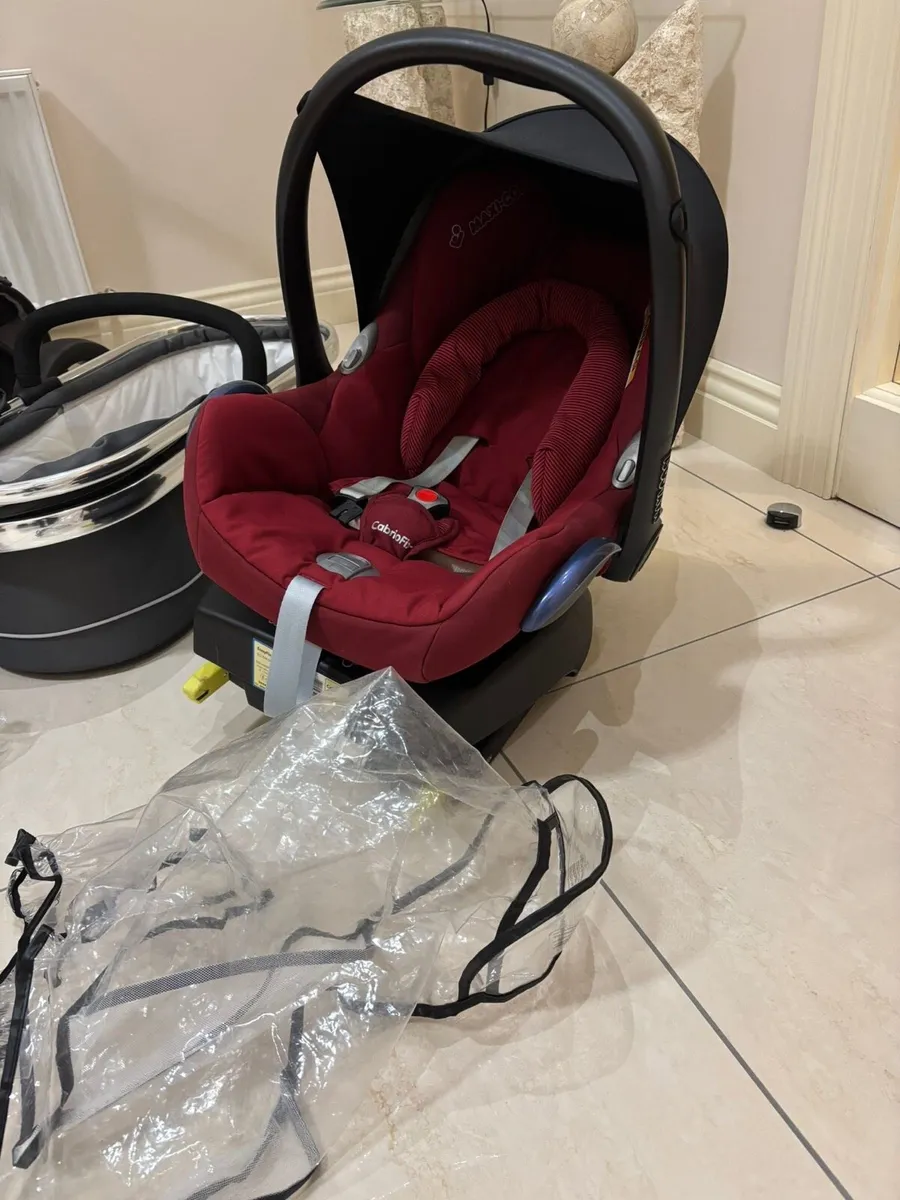 I Candy Travel system - Image 2