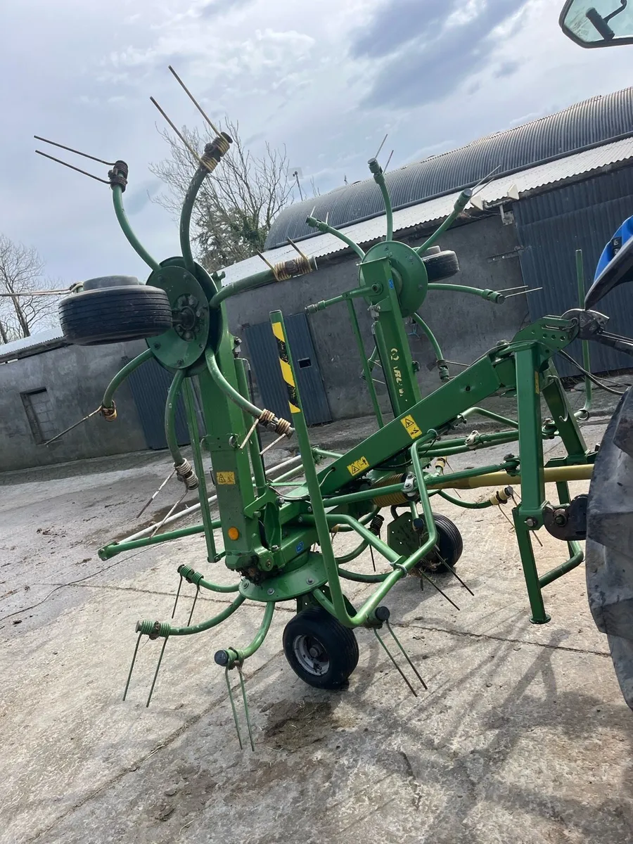 4 rotor krone Tedder 2016 - Image 4