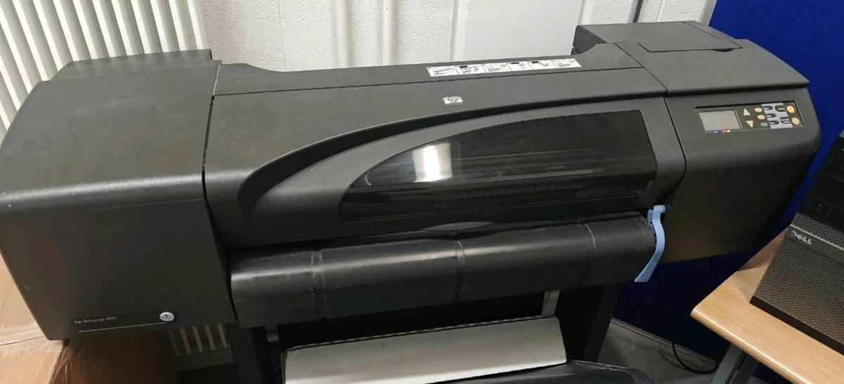 HP Design jet 800 Plotter - Image 2
