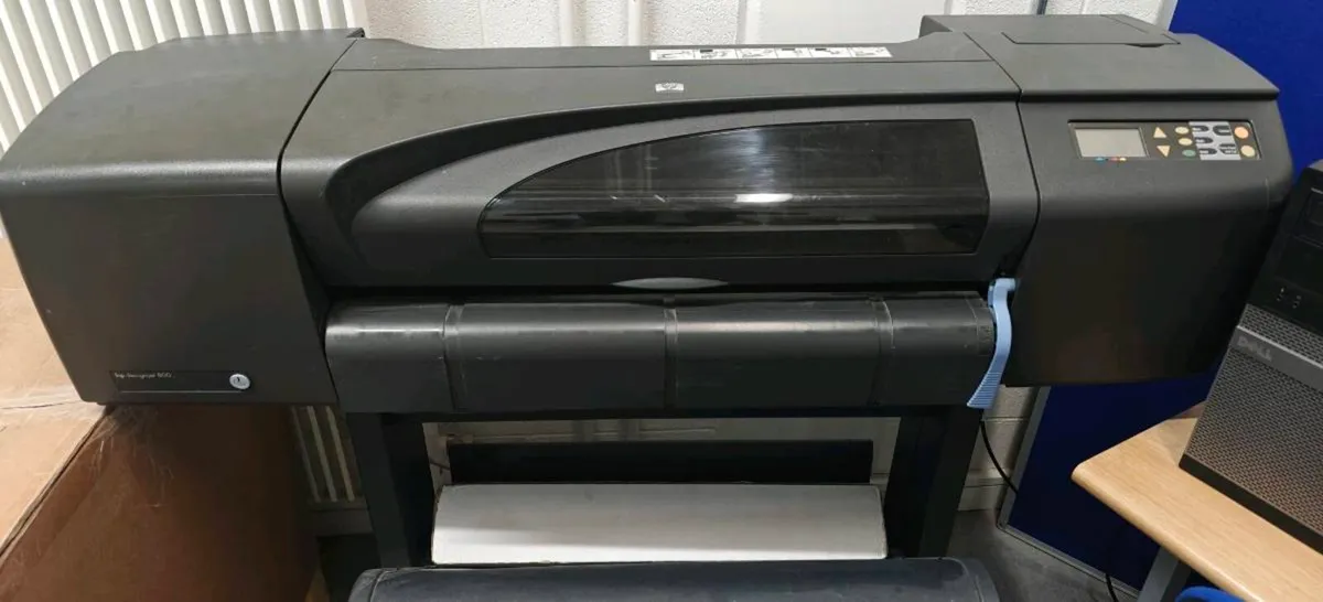 HP Design jet 800 Plotter - Image 1
