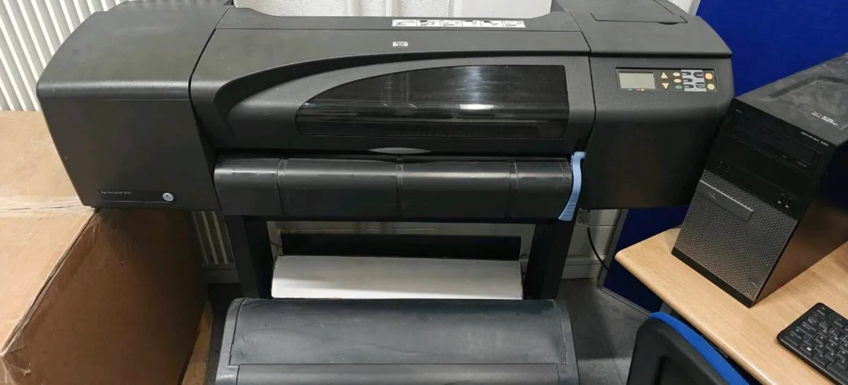 HP Design jet 800 Plotter - Image 4