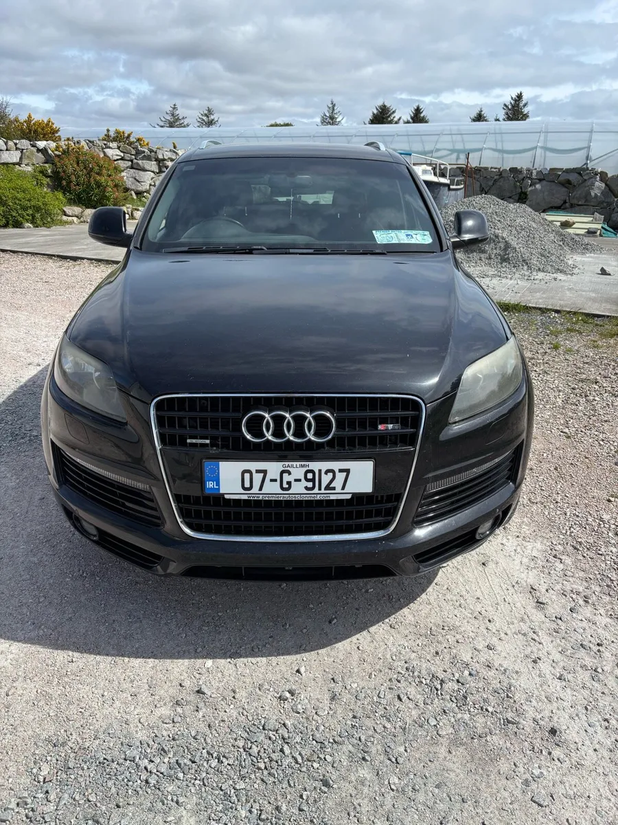 Audi Q7 Sline Quattro - Image 4