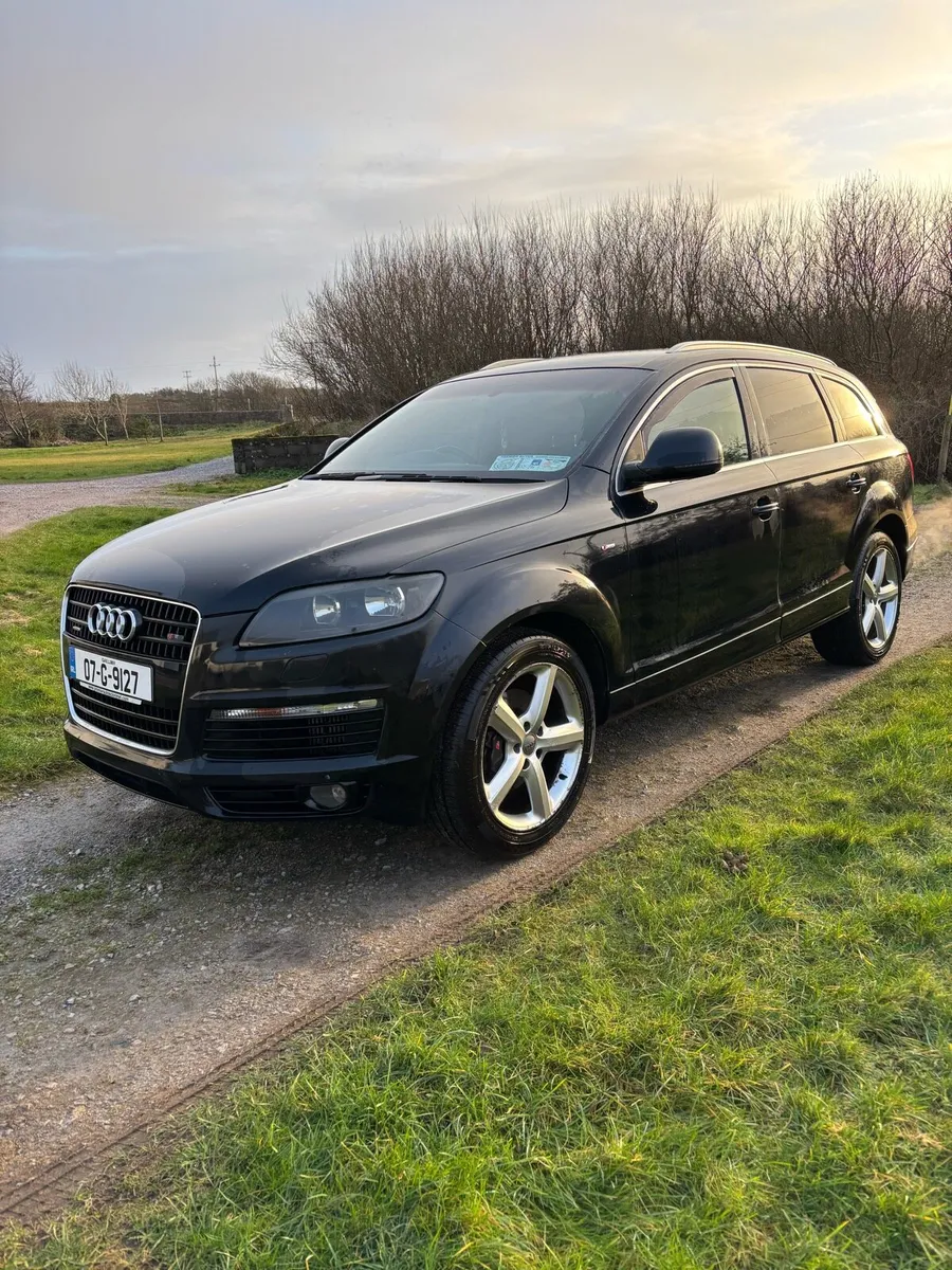 Audi Q7 Sline Quattro - Image 2