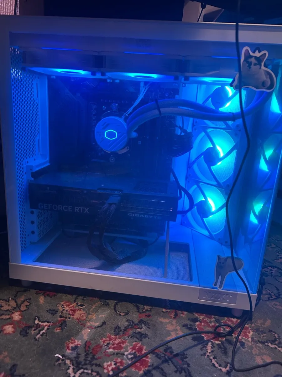 Gaming Set Up - Image 4