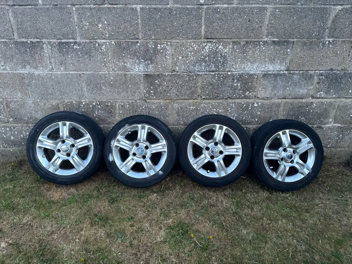 Ford Fiesta 2010 Alloy Wheels 15” (Set of 4) - Image 1