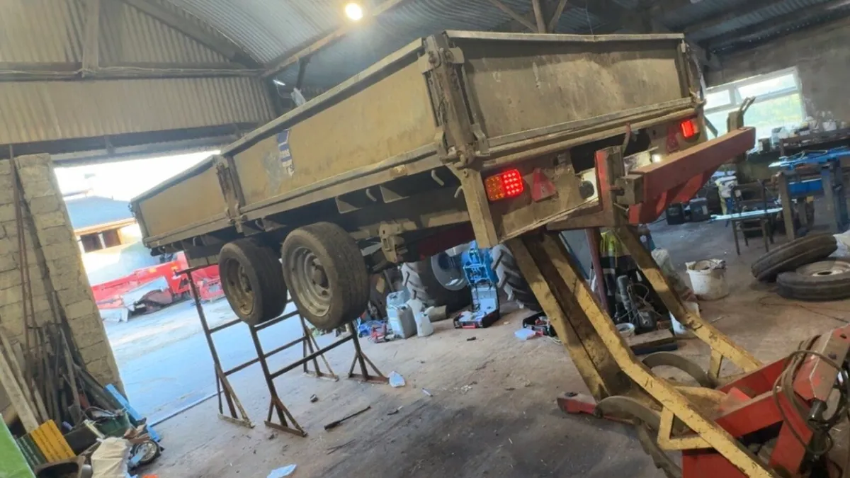 Trailer Maintenance - Image 2