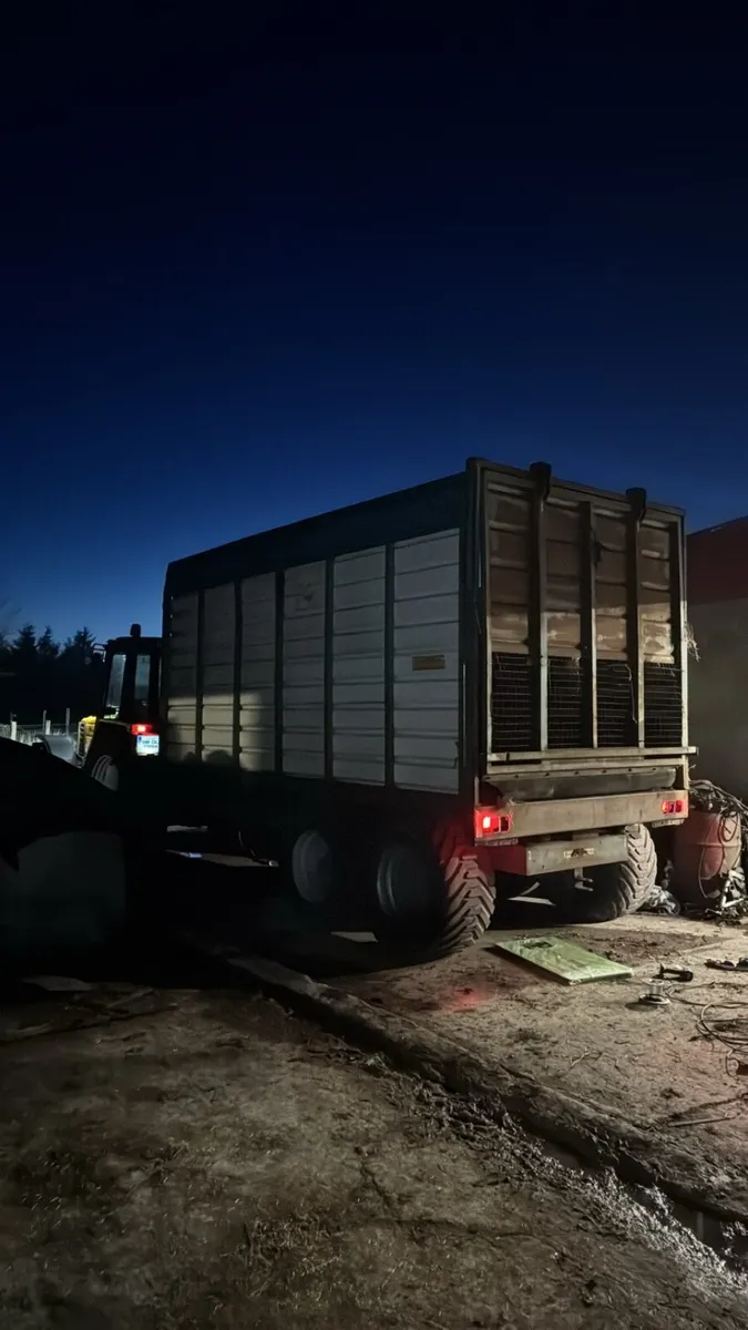 Trailer Maintenance - Image 4