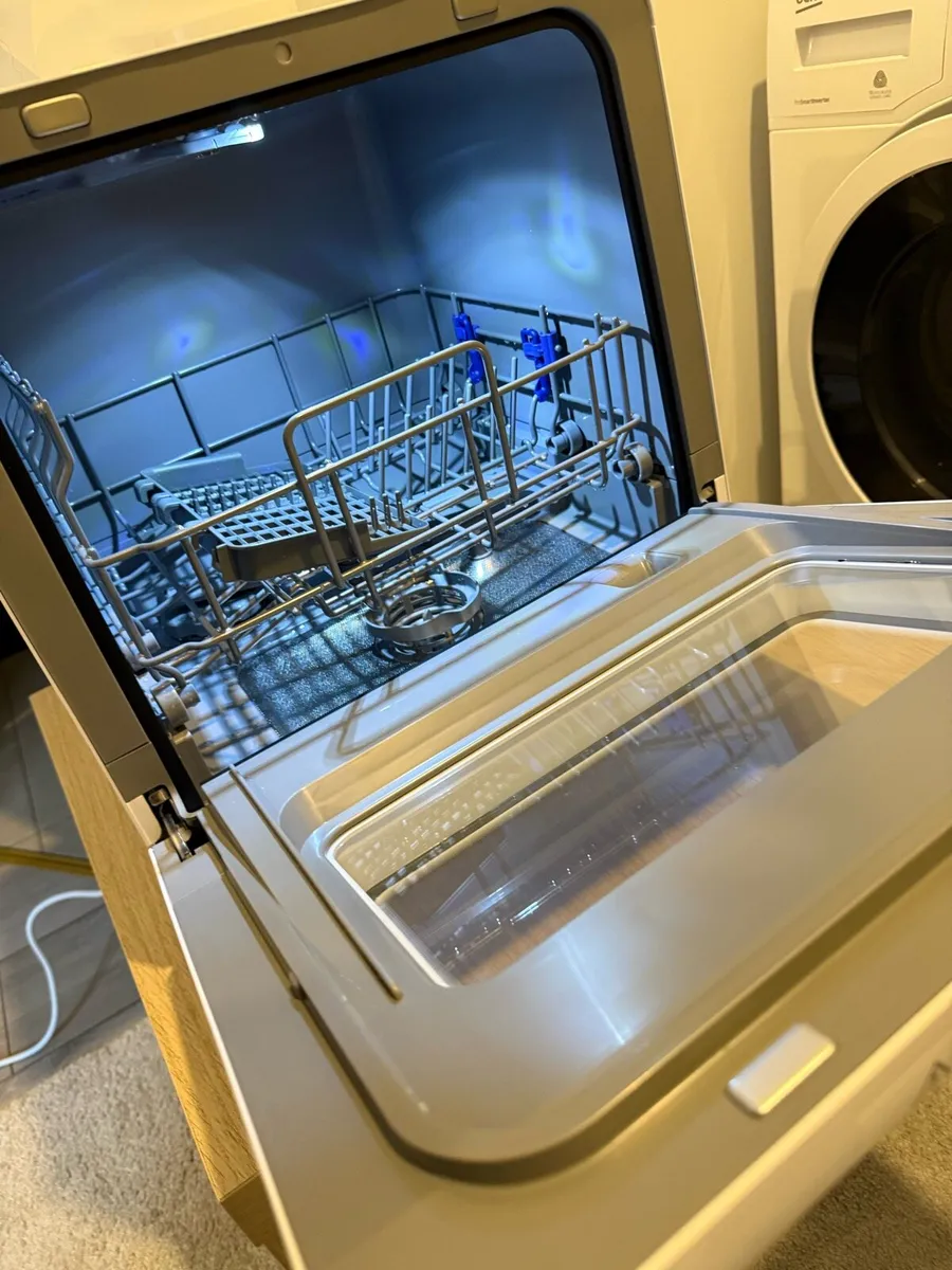 Dishwasher (compact/tabletop) - Image 1