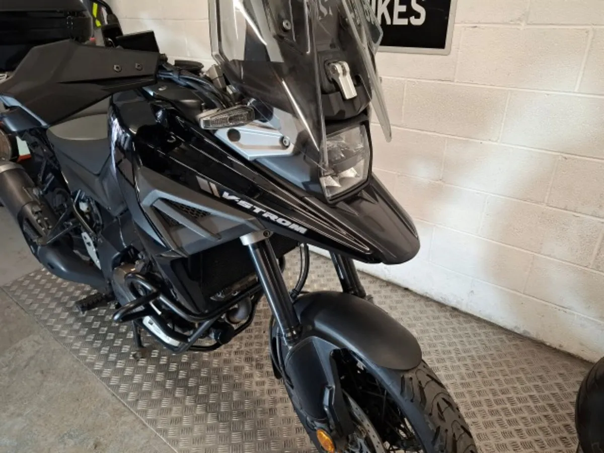 Suzuki V-Strom 1050 2020 - Image 2