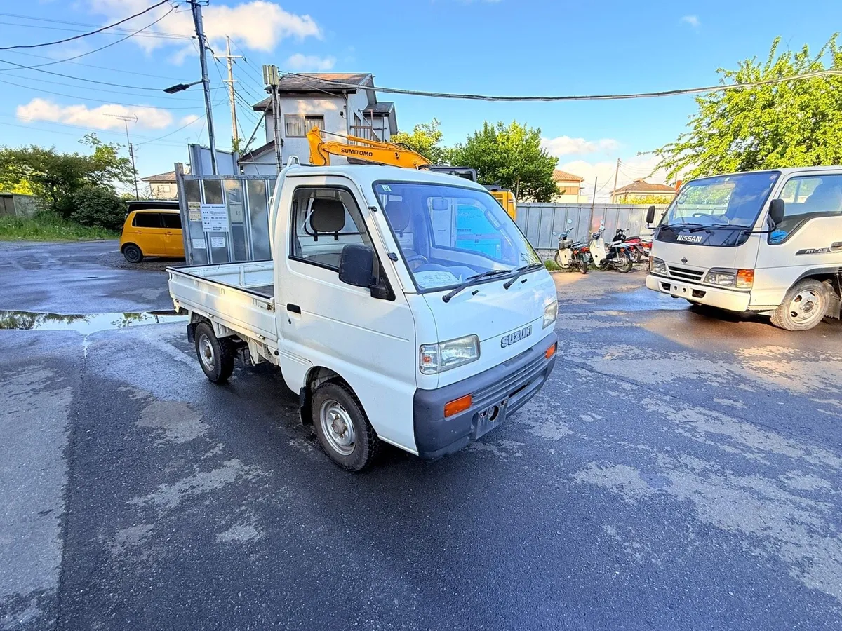 1992 Suzuki Carry 4 wheel drive farming truck - Image 2