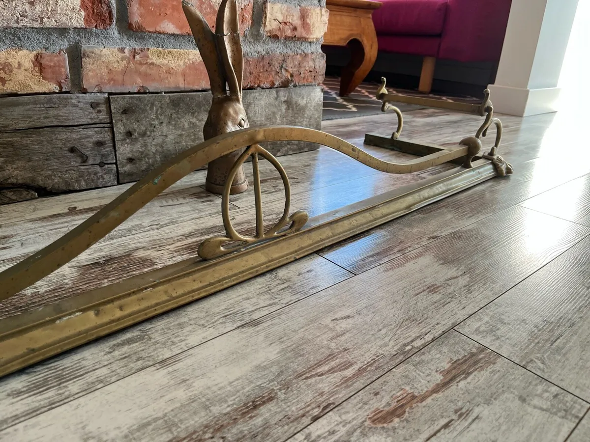 Vintage fire guard - Image 4