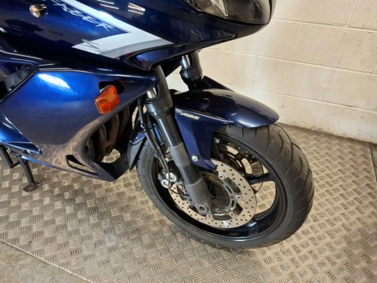 YAMAHA FZ6 Fazer 2008 - Image 3